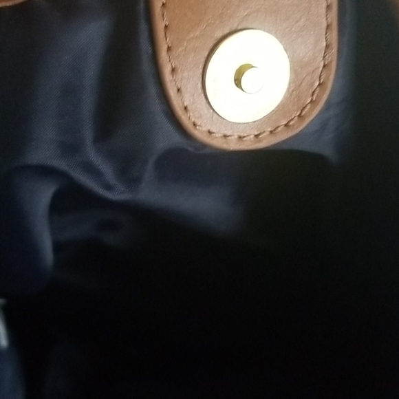 Turquoise purse - Picture 4 of 5